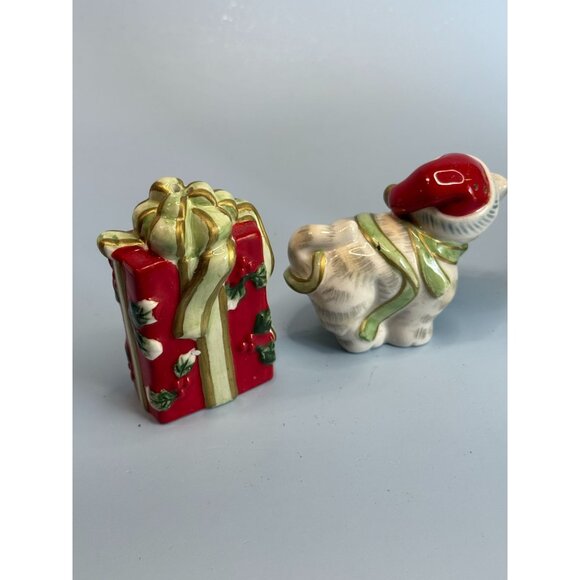 Fitz & Floyd Kitty Kringle Salt & Pepper Shakers Ceramic 2005 Christmas Decor - Picture 4 of 7